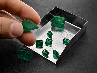 Colombian emerald: all natural loose Emeralds | Leibish